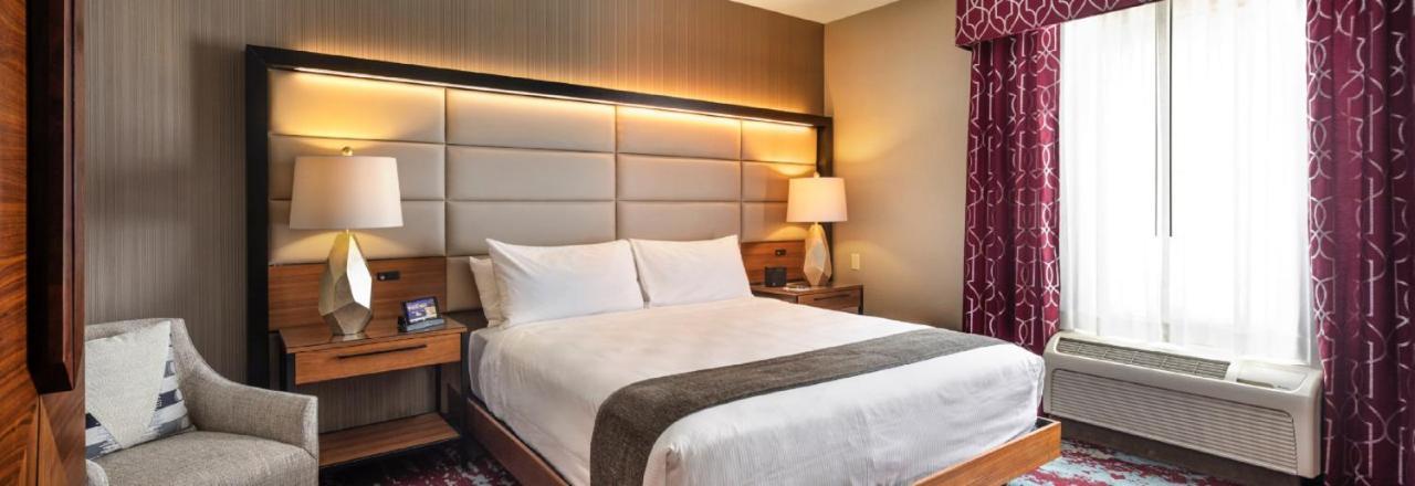 Bear Springs Hotel Highland Luaran gambar