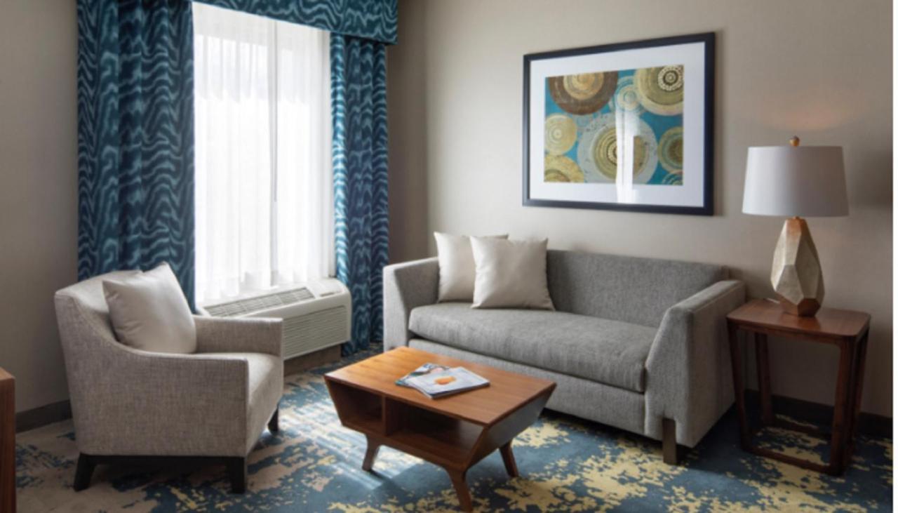 Bear Springs Hotel Highland Luaran gambar