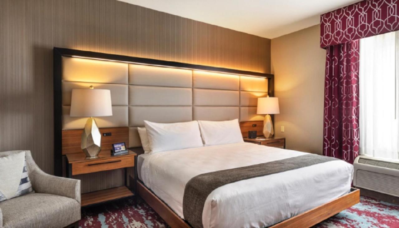 Bear Springs Hotel Highland Luaran gambar