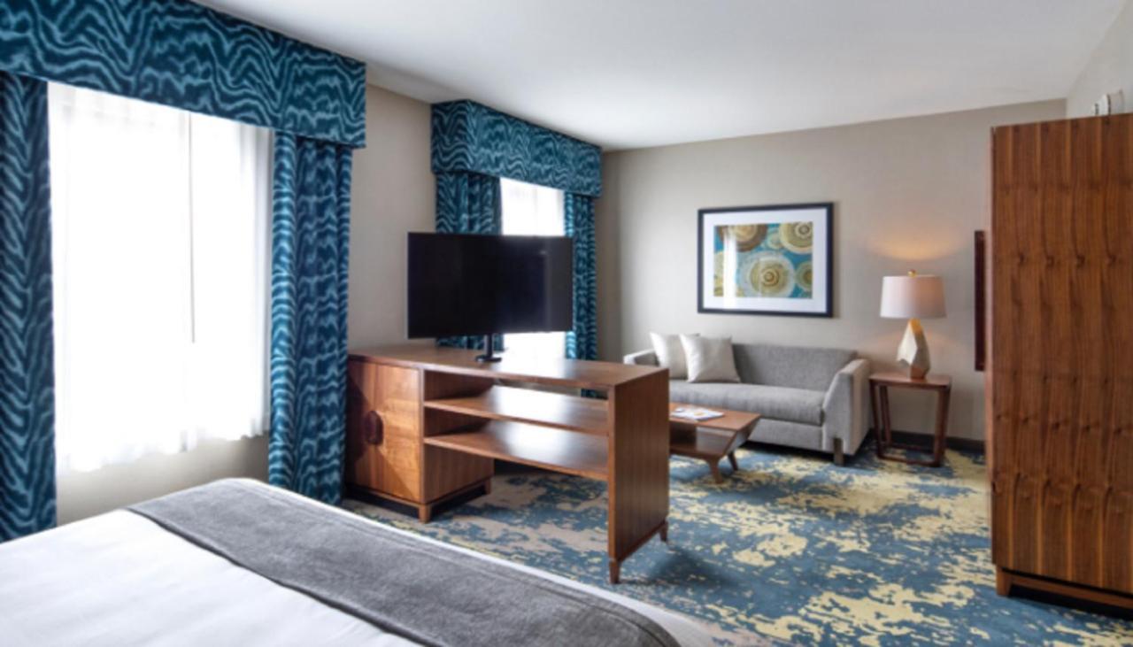 Bear Springs Hotel Highland Luaran gambar